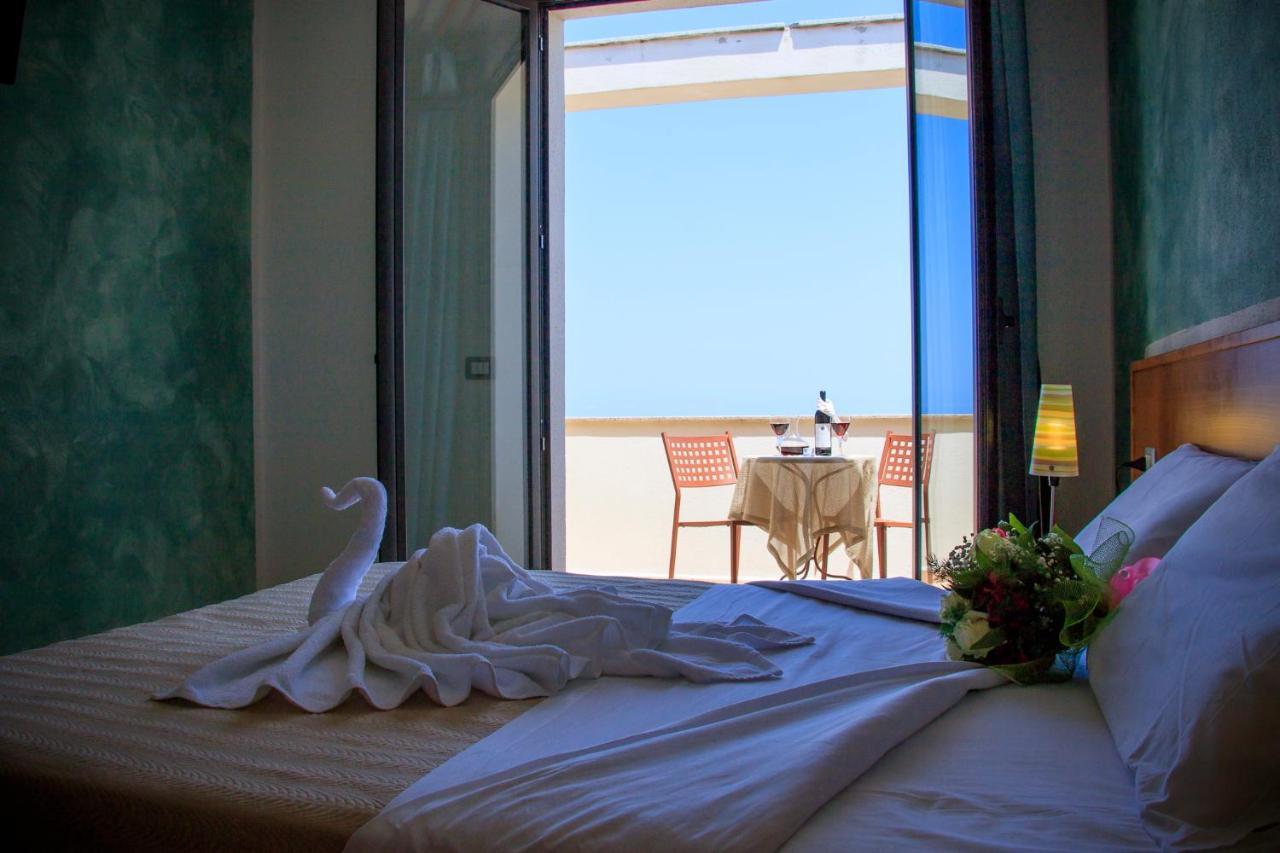 Abbaidda Hotel Valledoria  Ngoại thất bức ảnh